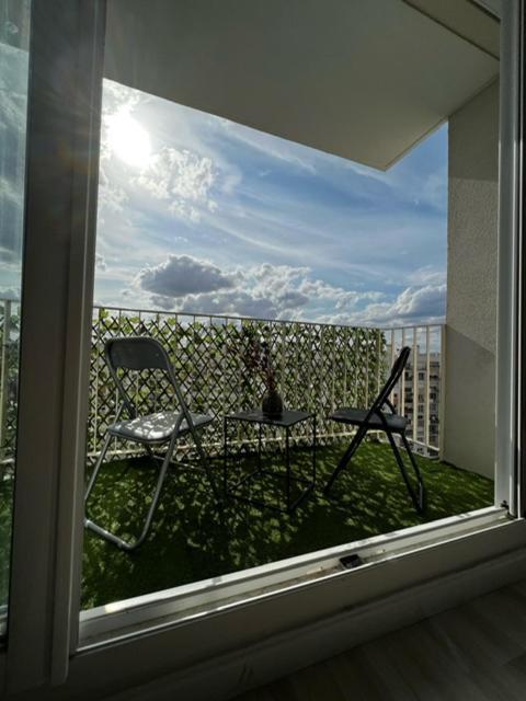 Épinay-sur-Seine Evasion Familiale & Appartement Convivial Et Chaleureux מראה חיצוני תמונה